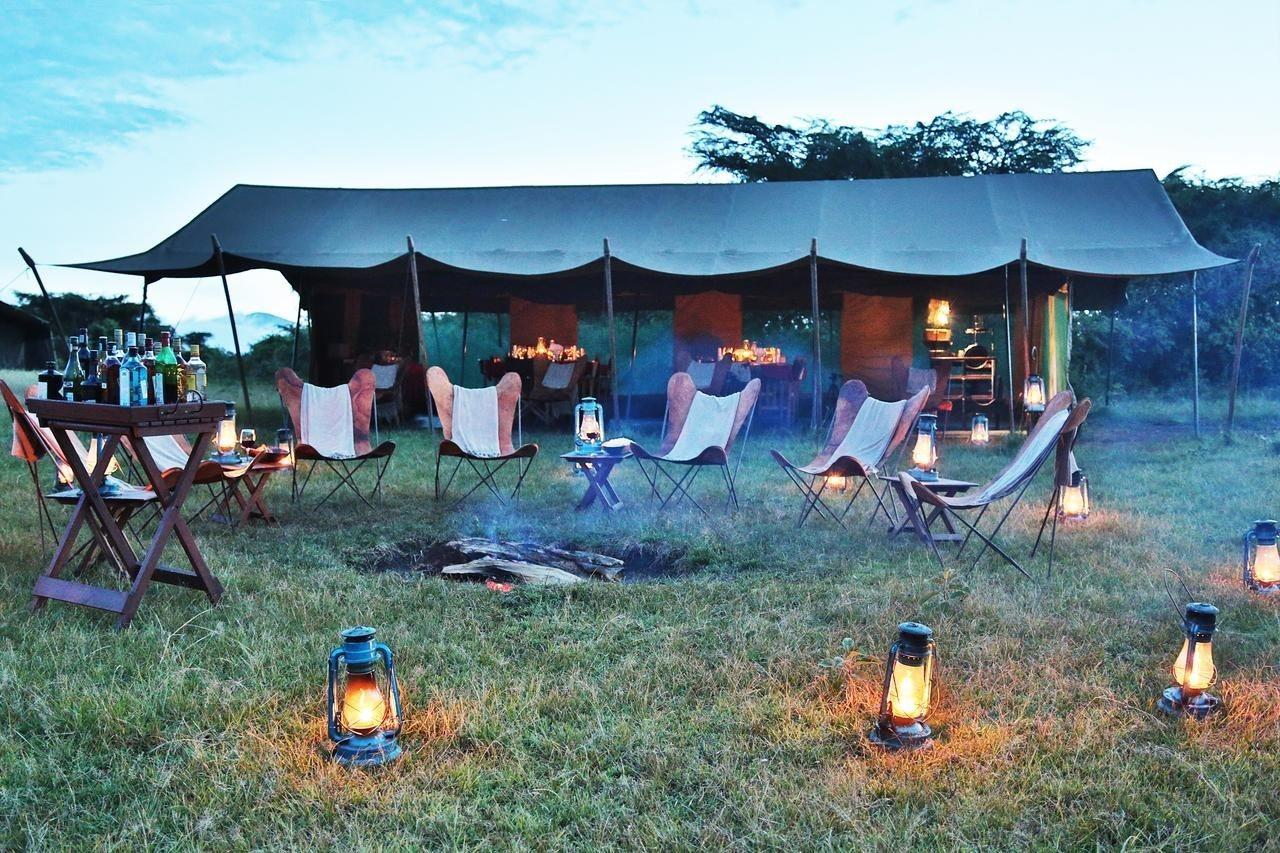 ホテル Pakulala Safari Camp - East Africa Camps ンゴロンゴロ エクステリア 写真
